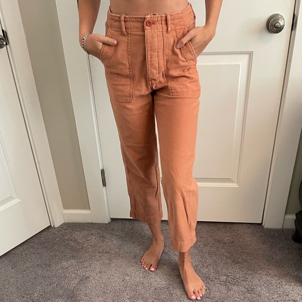 GAP high rise straight crop pant